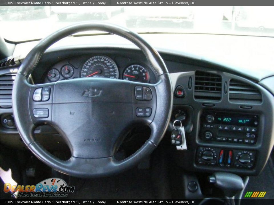 2005 Chevrolet Monte Carlo Supercharged SS White / Ebony Photo #15