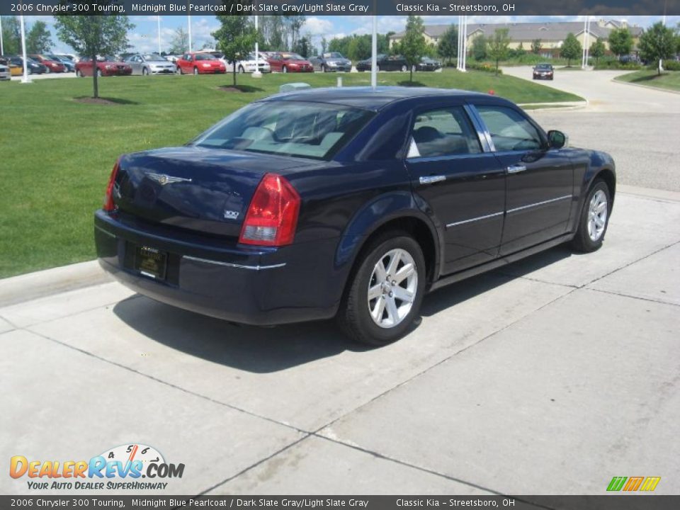 2006 Chrysler 300 Touring Midnight Blue Pearlcoat / Dark Slate Gray/Light Slate Gray Photo #3