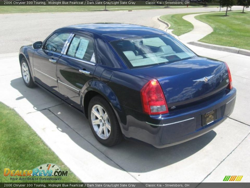 2006 Chrysler 300 Touring Midnight Blue Pearlcoat / Dark Slate Gray/Light Slate Gray Photo #5