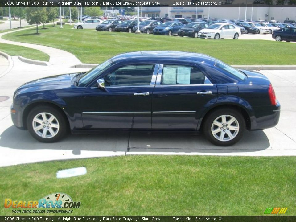 2006 Chrysler 300 Touring Midnight Blue Pearlcoat / Dark Slate Gray/Light Slate Gray Photo #6