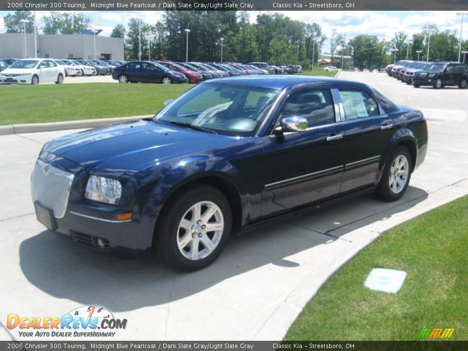 2006 Chrysler 300 Touring Midnight Blue Pearlcoat / Dark Slate Gray/Light Slate Gray Photo #7