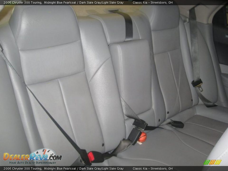 2006 Chrysler 300 Touring Midnight Blue Pearlcoat / Dark Slate Gray/Light Slate Gray Photo #26