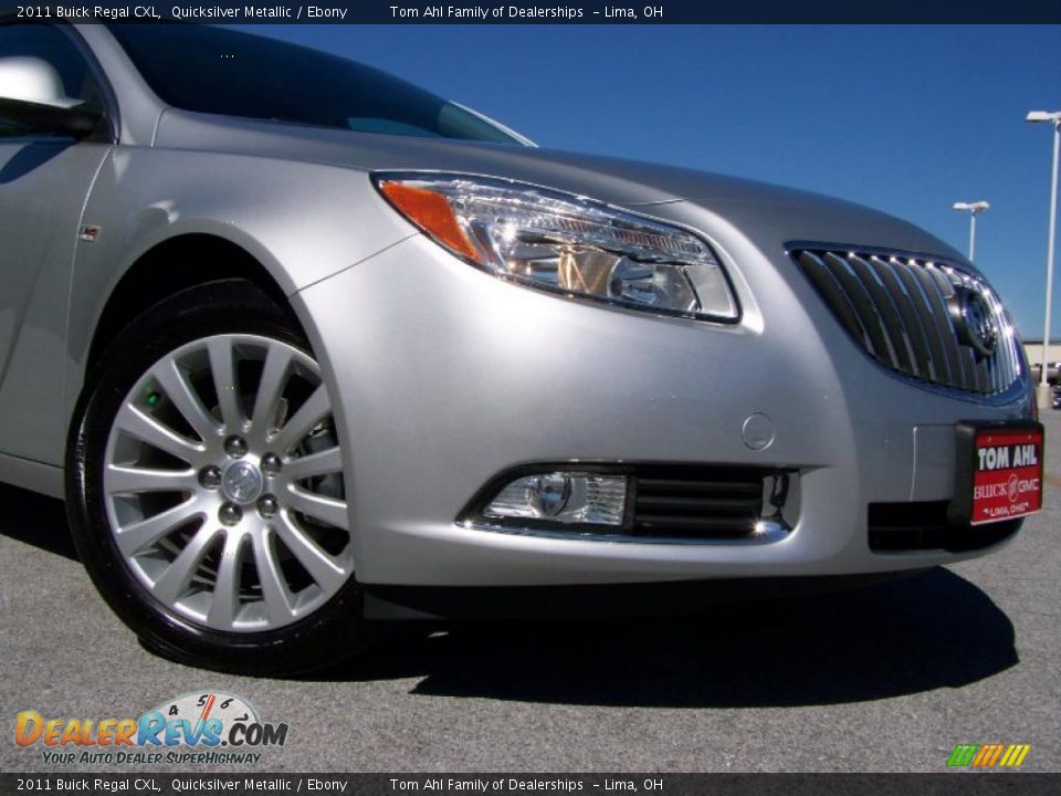 2011 Buick Regal CXL Quicksilver Metallic / Ebony Photo #2