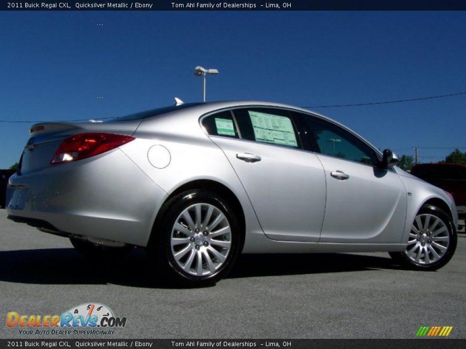 2011 Buick Regal CXL Quicksilver Metallic / Ebony Photo #7