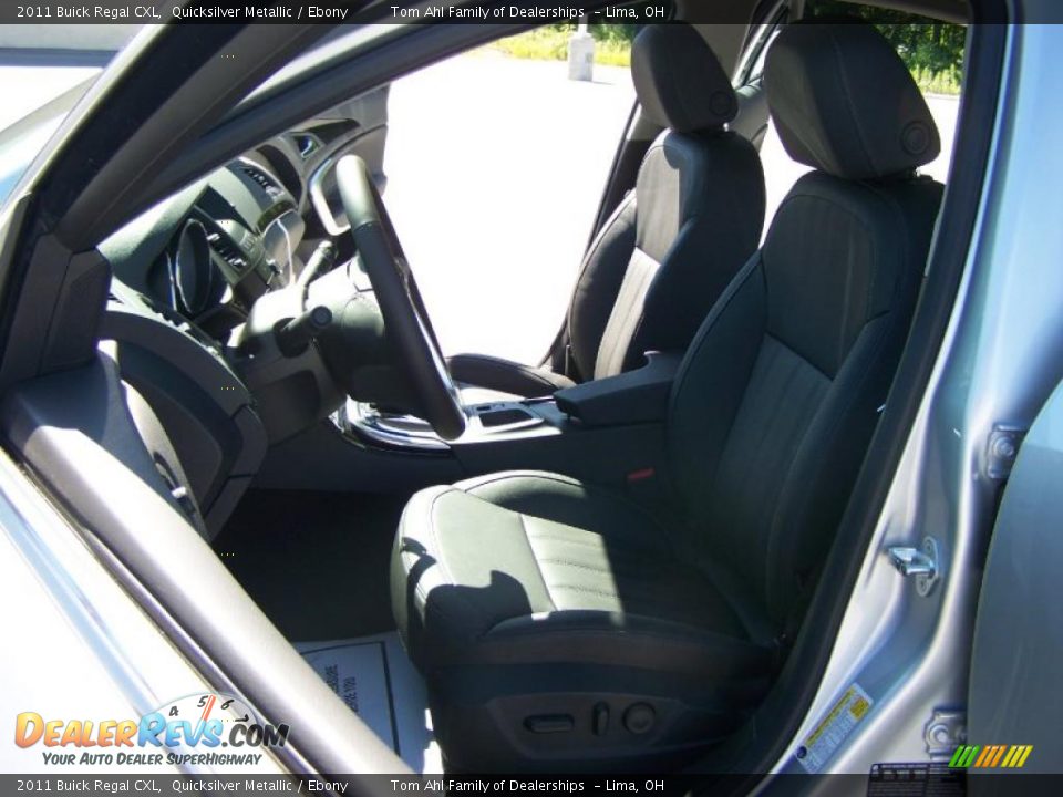 2011 Buick Regal CXL Quicksilver Metallic / Ebony Photo #9