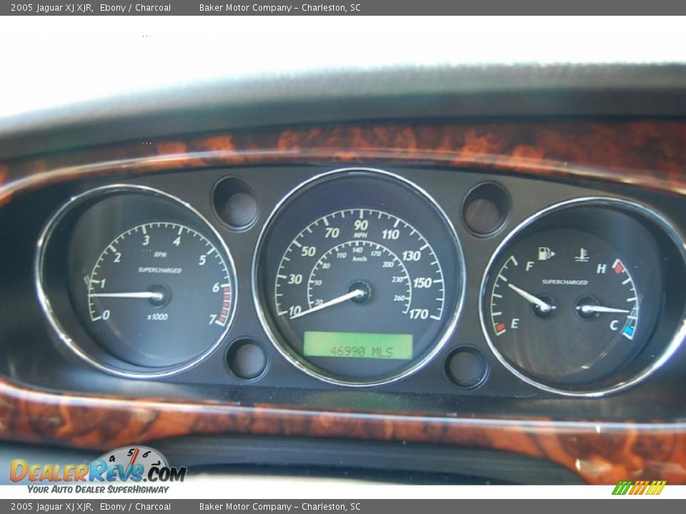 2005 Jaguar XJ XJR Ebony / Charcoal Photo #23