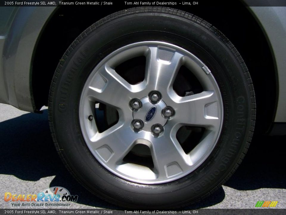 2005 Ford Freestyle SEL AWD Titanium Green Metallic / Shale Photo #8