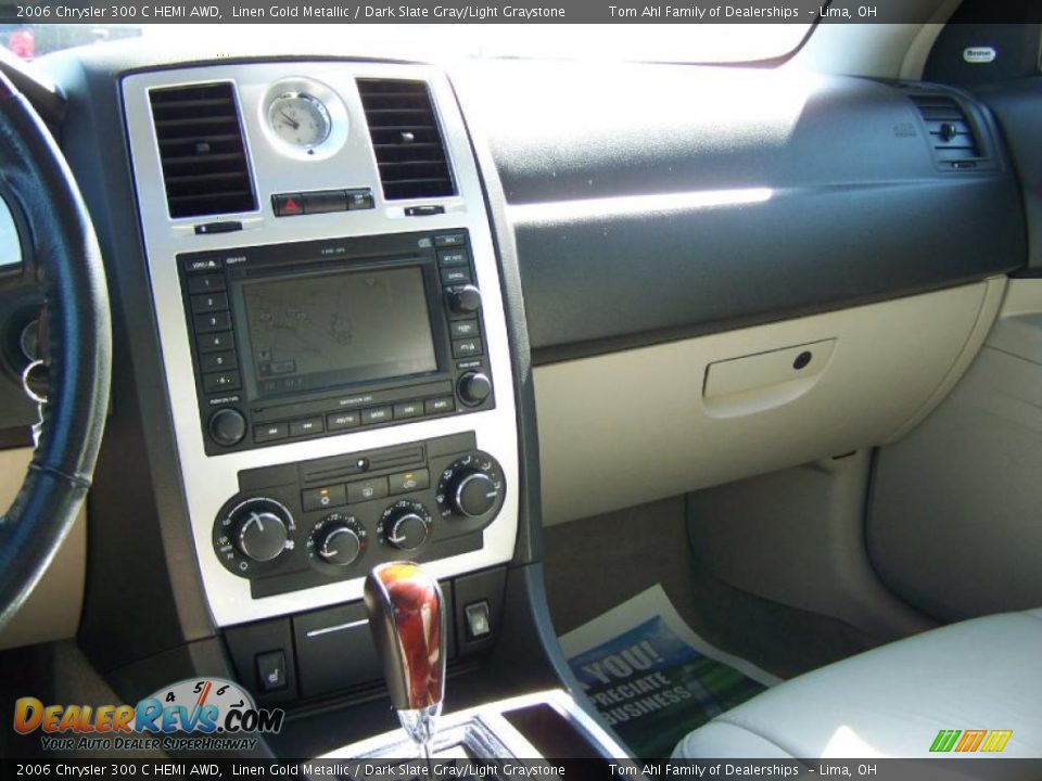 2006 Chrysler 300 C HEMI AWD Linen Gold Metallic / Dark Slate Gray/Light Graystone Photo #23