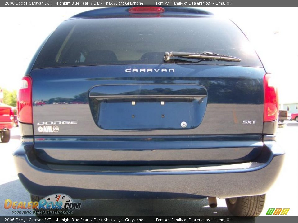 2006 Dodge Caravan SXT Midnight Blue Pearl / Dark Khaki/Light Graystone Photo #5