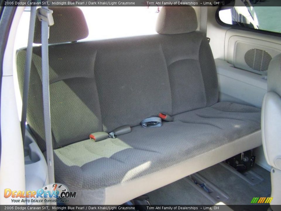2006 Dodge Caravan SXT Midnight Blue Pearl / Dark Khaki/Light Graystone Photo #13
