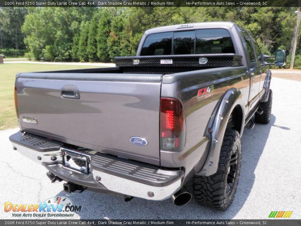 2006 Ford F250 Super Duty Lariat Crew Cab 4x4 Dark Shadow Gray Metallic / Medium Flint Photo #9