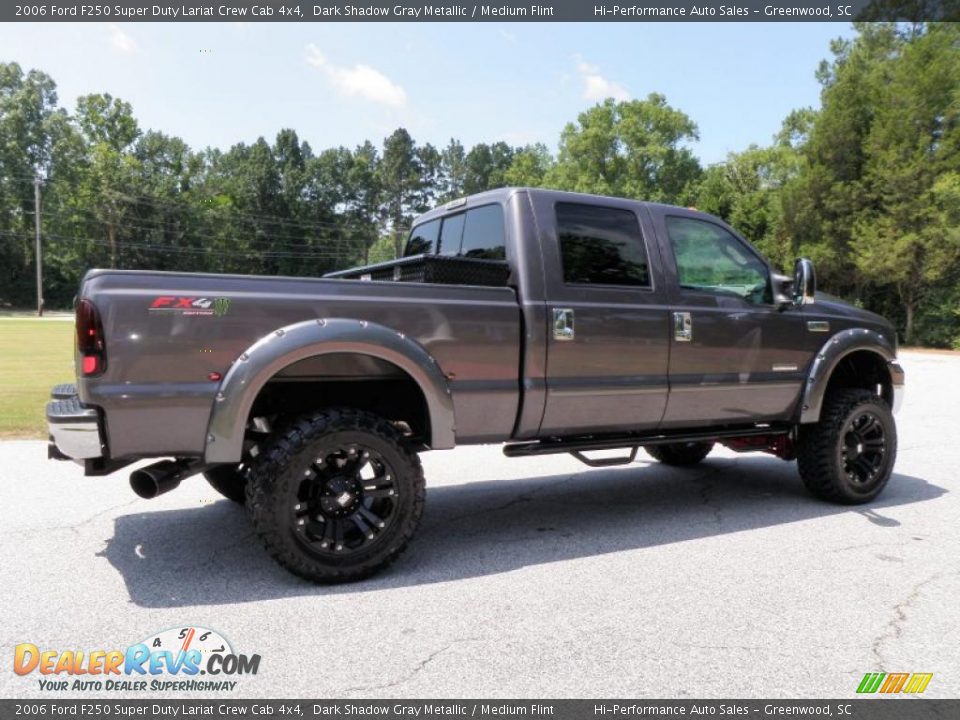 2006 Ford F250 Super Duty Lariat Crew Cab 4x4 Dark Shadow Gray Metallic / Medium Flint Photo #11