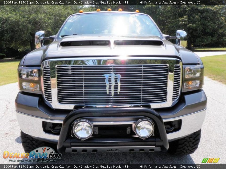 2006 Ford F250 Super Duty Lariat Crew Cab 4x4 Dark Shadow Gray Metallic / Medium Flint Photo #16