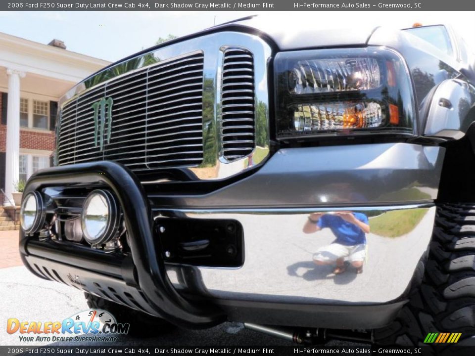 2006 Ford F250 Super Duty Lariat Crew Cab 4x4 Dark Shadow Gray Metallic / Medium Flint Photo #18