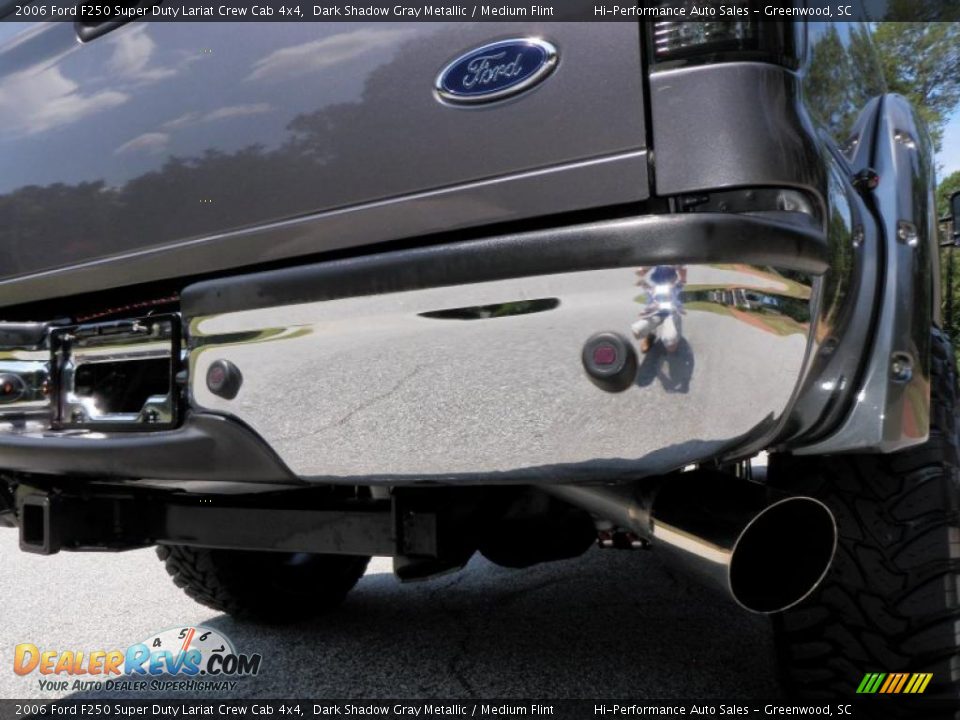 2006 Ford F250 Super Duty Lariat Crew Cab 4x4 Dark Shadow Gray Metallic / Medium Flint Photo #28
