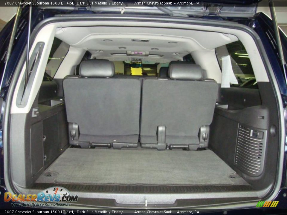 2007 Chevrolet Suburban 1500 LT 4x4 Dark Blue Metallic / Ebony Photo #25