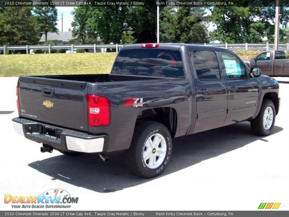 2010 Chevrolet Silverado 1500 LT Crew Cab 4x4 Taupe Gray Metallic / Ebony Photo #4