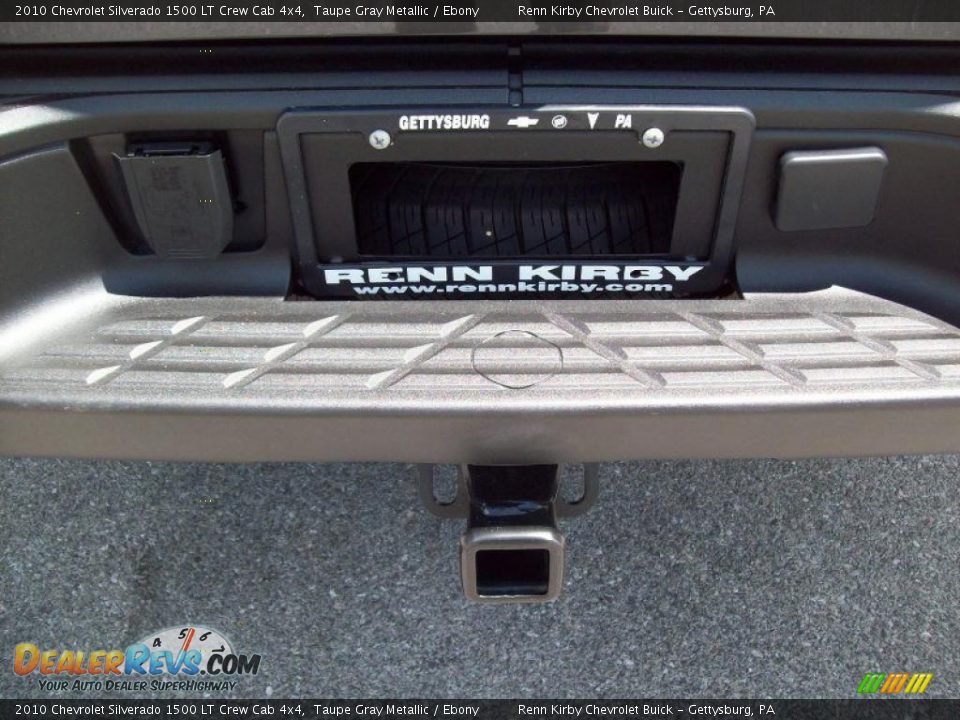 2010 Chevrolet Silverado 1500 LT Crew Cab 4x4 Taupe Gray Metallic / Ebony Photo #25