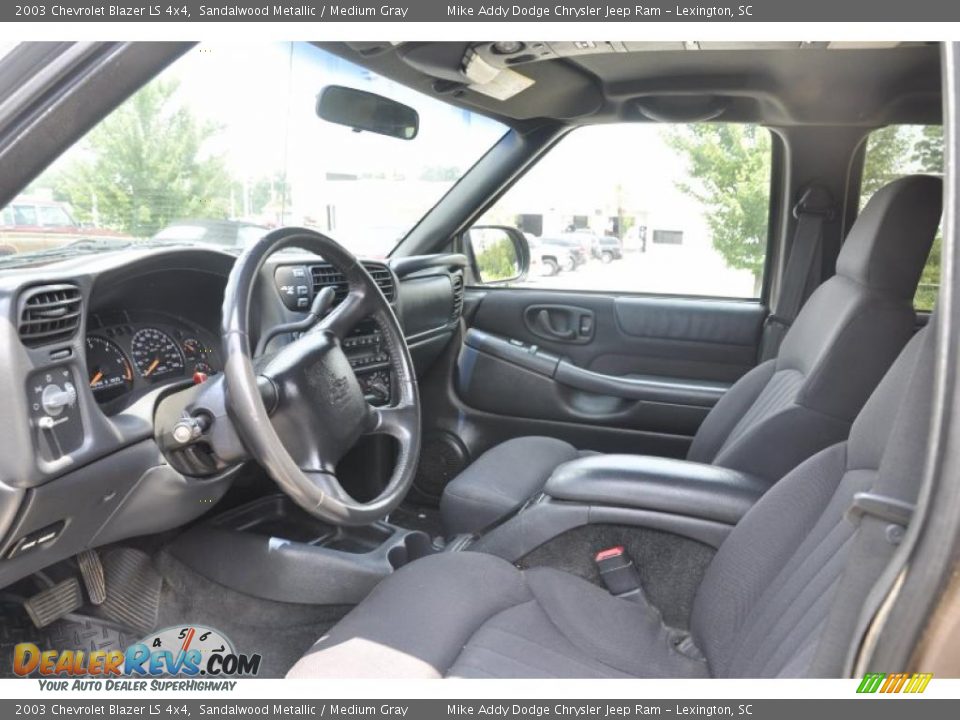 2003 Chevrolet Blazer LS 4x4 Sandalwood Metallic / Medium Gray Photo #5