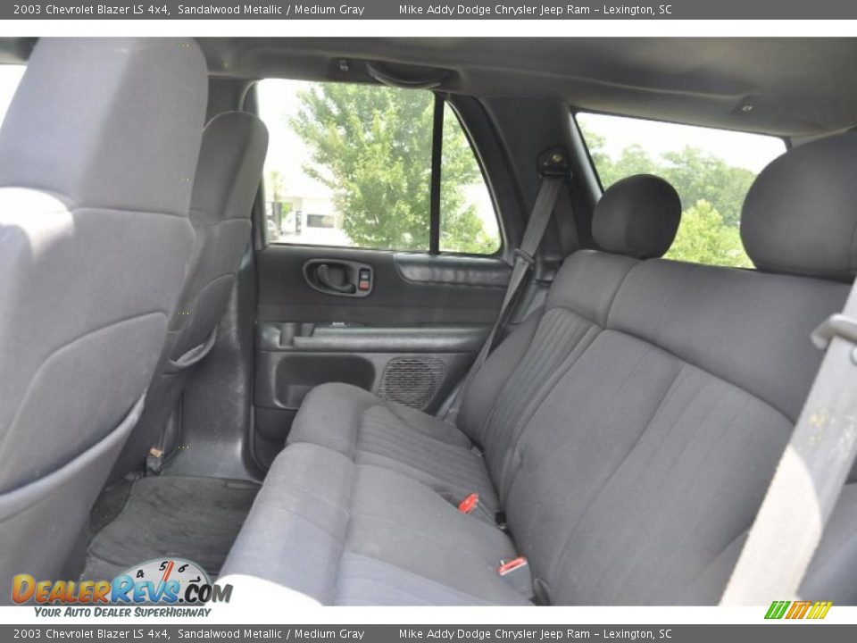 2003 Chevrolet Blazer LS 4x4 Sandalwood Metallic / Medium Gray Photo #6