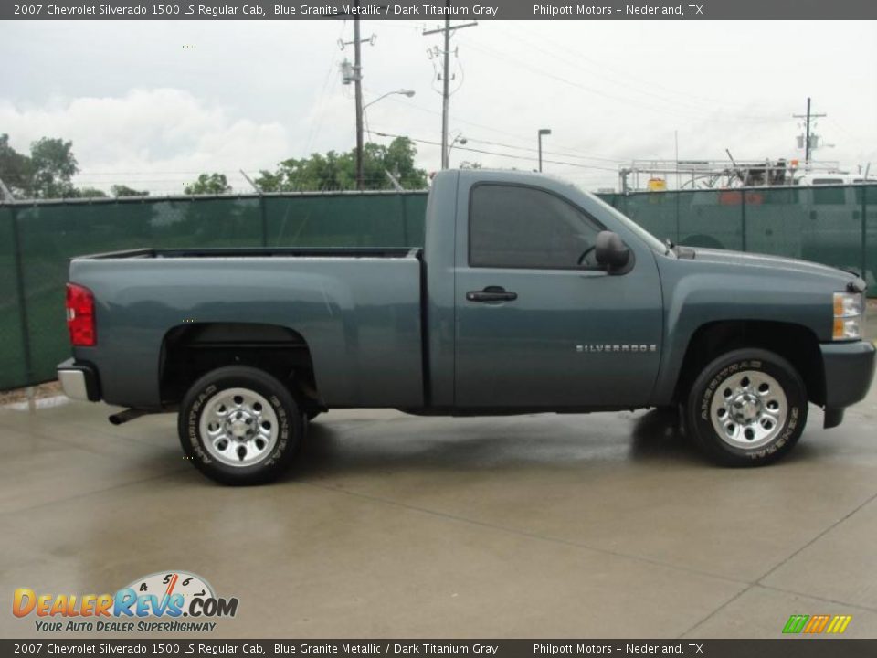 2007 Chevrolet Silverado 1500 LS Regular Cab Blue Granite Metallic / Dark Titanium Gray Photo #2