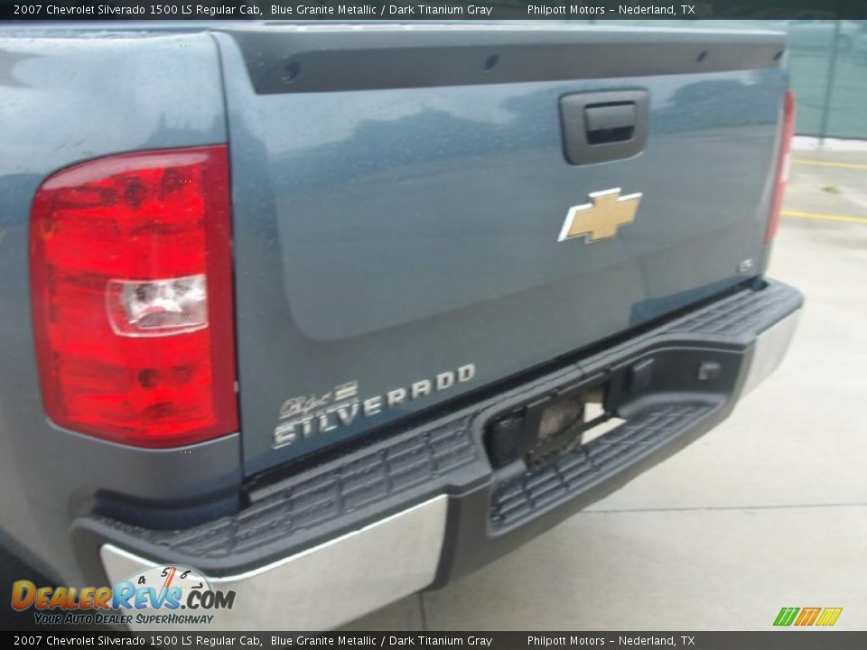 2007 Chevrolet Silverado 1500 LS Regular Cab Blue Granite Metallic / Dark Titanium Gray Photo #20