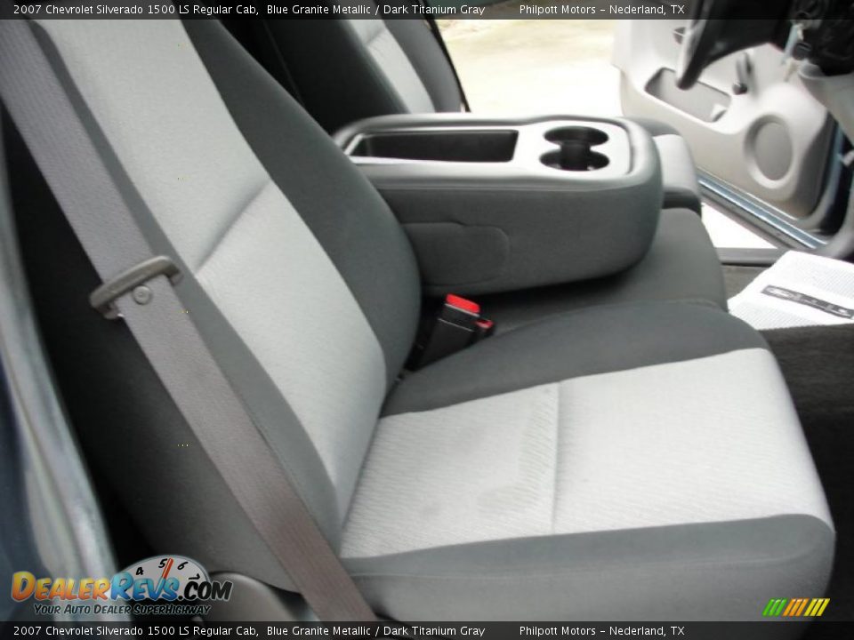 2007 Chevrolet Silverado 1500 LS Regular Cab Blue Granite Metallic / Dark Titanium Gray Photo #25