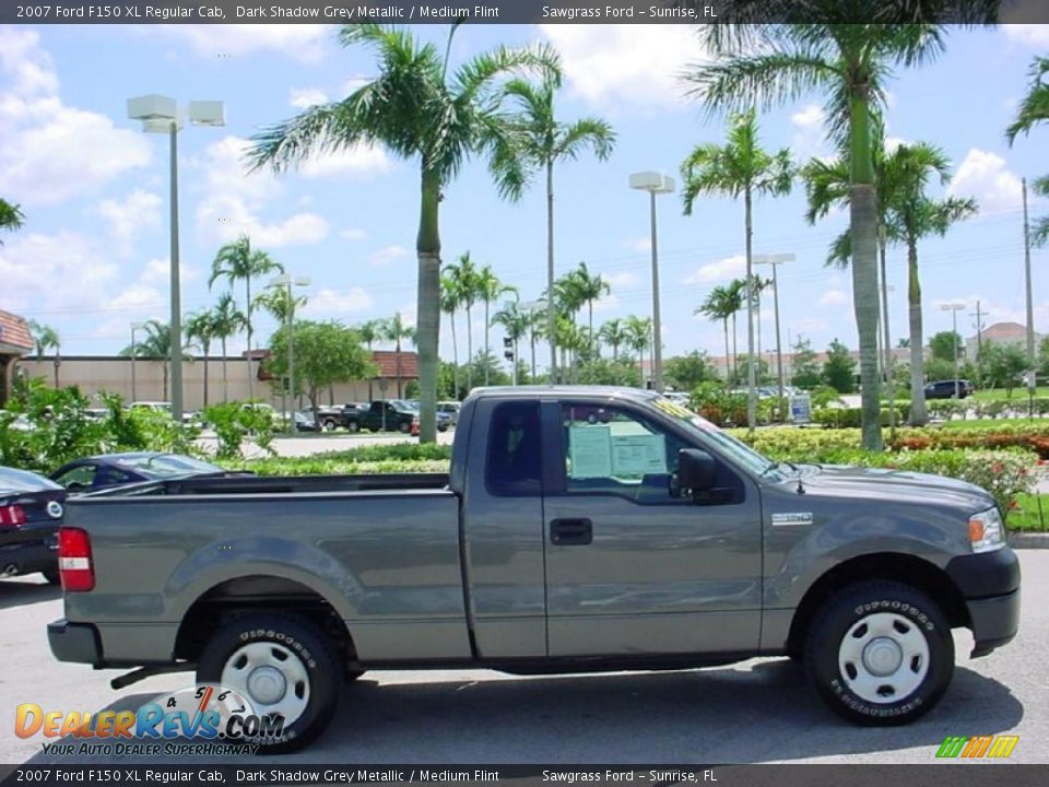 2007 Ford F150 XL Regular Cab Dark Shadow Grey Metallic / Medium Flint Photo #5