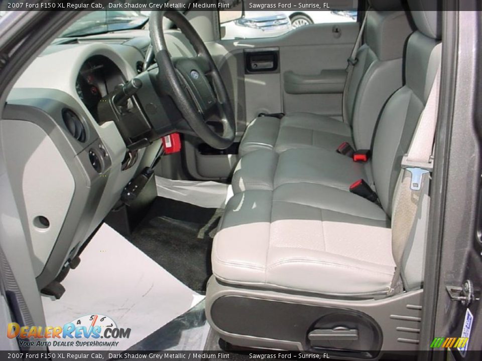 2007 Ford F150 XL Regular Cab Dark Shadow Grey Metallic / Medium Flint Photo #19