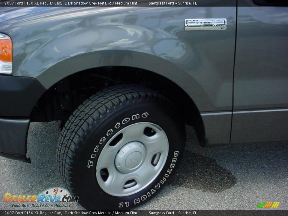 2007 Ford F150 XL Regular Cab Dark Shadow Grey Metallic / Medium Flint Photo #27