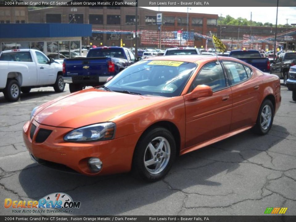 2004 Pontiac Grand Prix GT Sedan Fusion Orange Metallic / Dark Pewter Photo #16