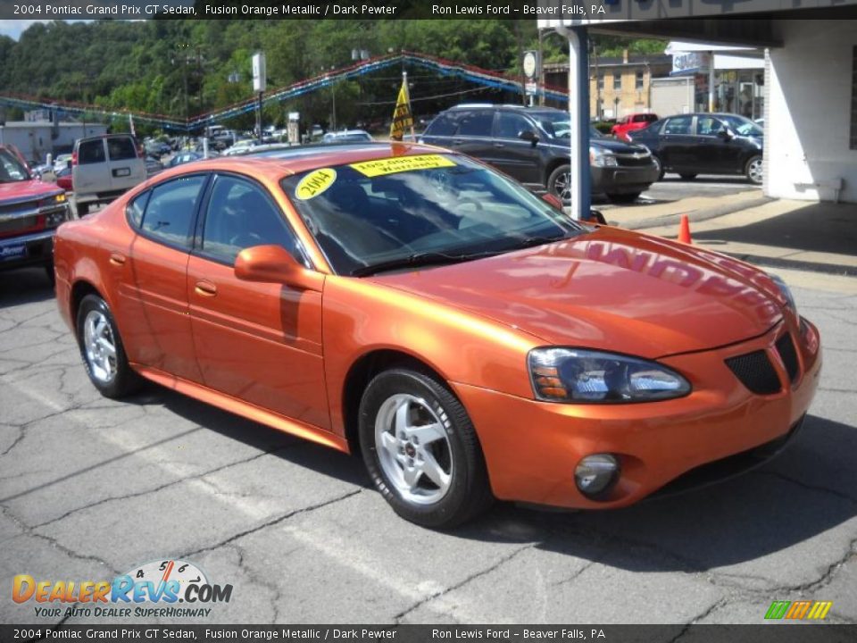 2004 Pontiac Grand Prix GT Sedan Fusion Orange Metallic / Dark Pewter Photo #18