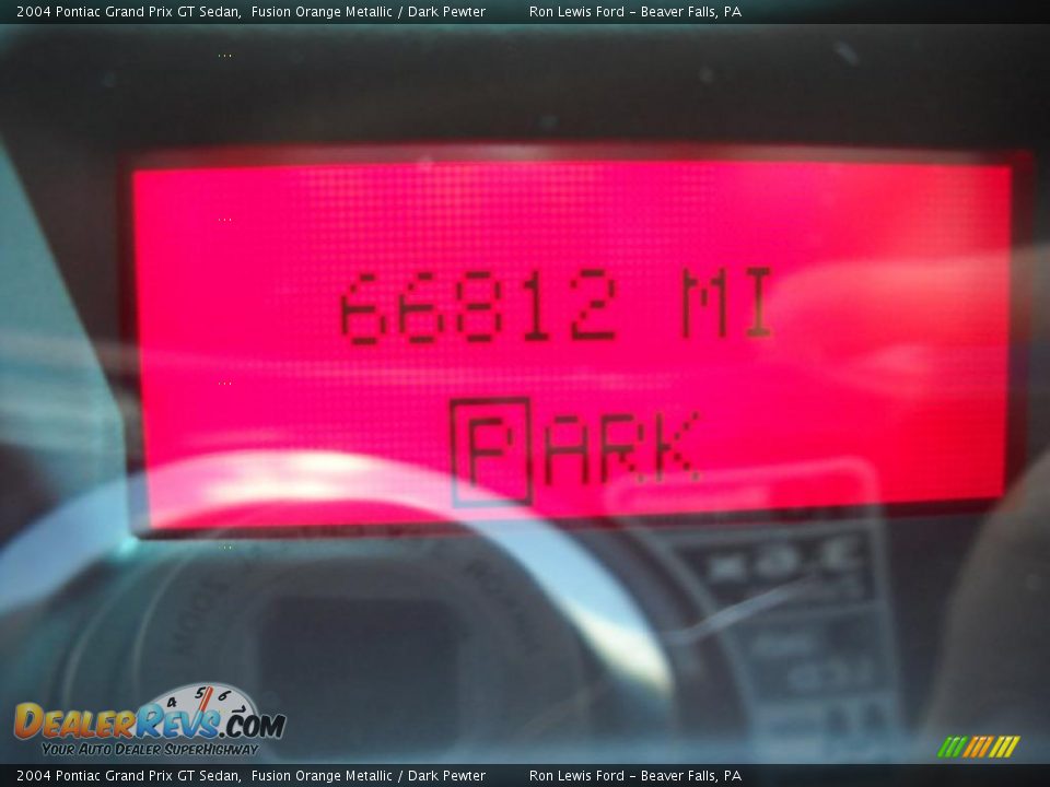 2004 Pontiac Grand Prix GT Sedan Fusion Orange Metallic / Dark Pewter Photo #25