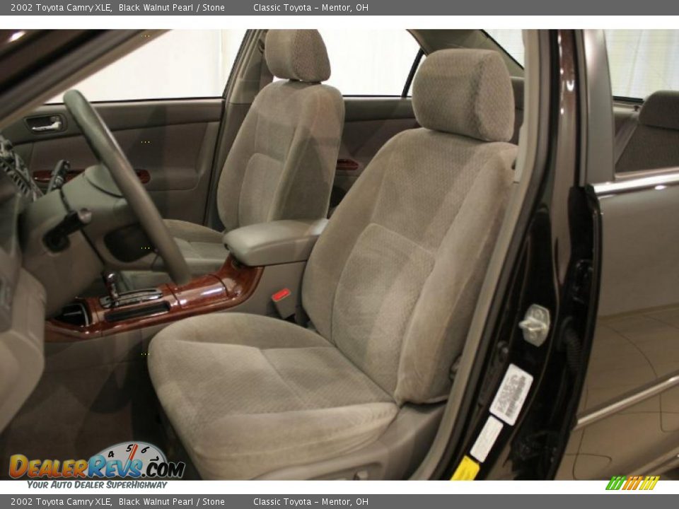 2002 Toyota Camry XLE Black Walnut Pearl / Stone Photo #11
