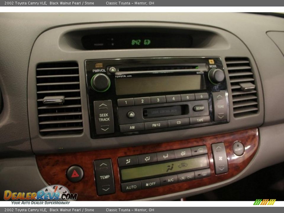 2002 Toyota Camry XLE Black Walnut Pearl / Stone Photo #15