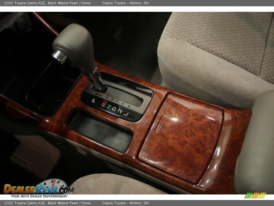 2002 Toyota Camry XLE Black Walnut Pearl / Stone Photo #16