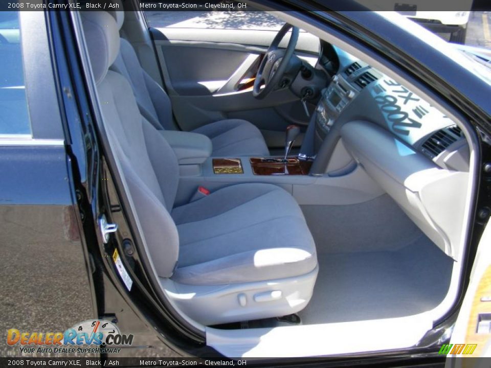 2008 Toyota Camry XLE Black / Ash Photo #13