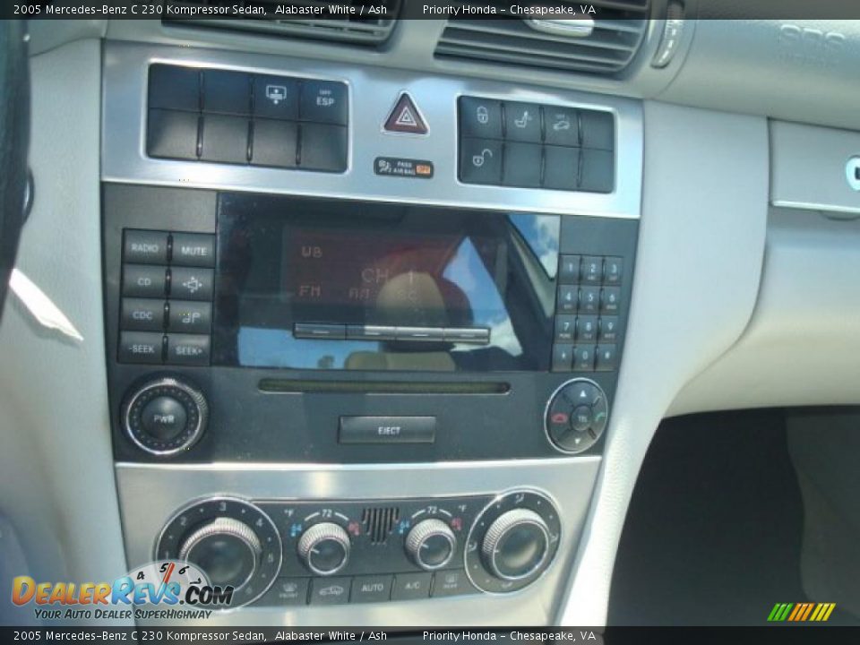 2005 Mercedes-Benz C 230 Kompressor Sedan Alabaster White / Ash Photo #15