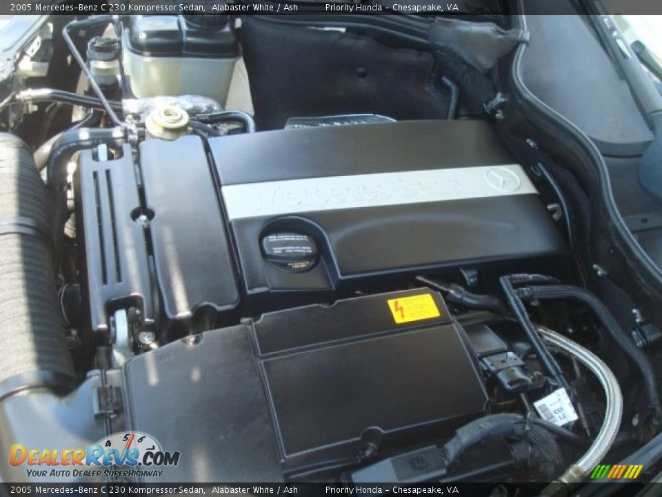 2005 Mercedes-Benz C 230 Kompressor Sedan Alabaster White / Ash Photo #24