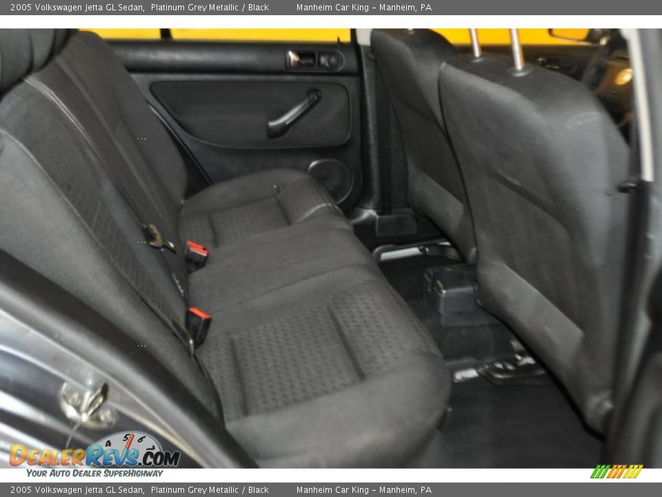 2005 Volkswagen Jetta GL Sedan Platinum Grey Metallic / Black Photo #14