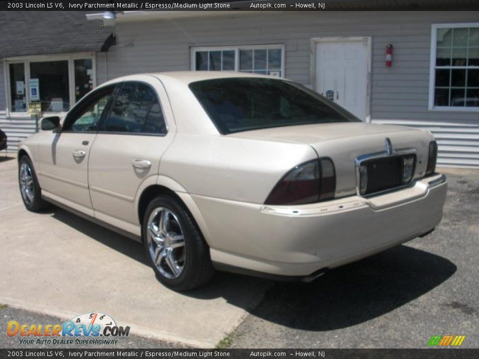2003 Lincoln LS V6 Ivory Parchment Metallic / Espresso/Medium Light Stone Photo #5
