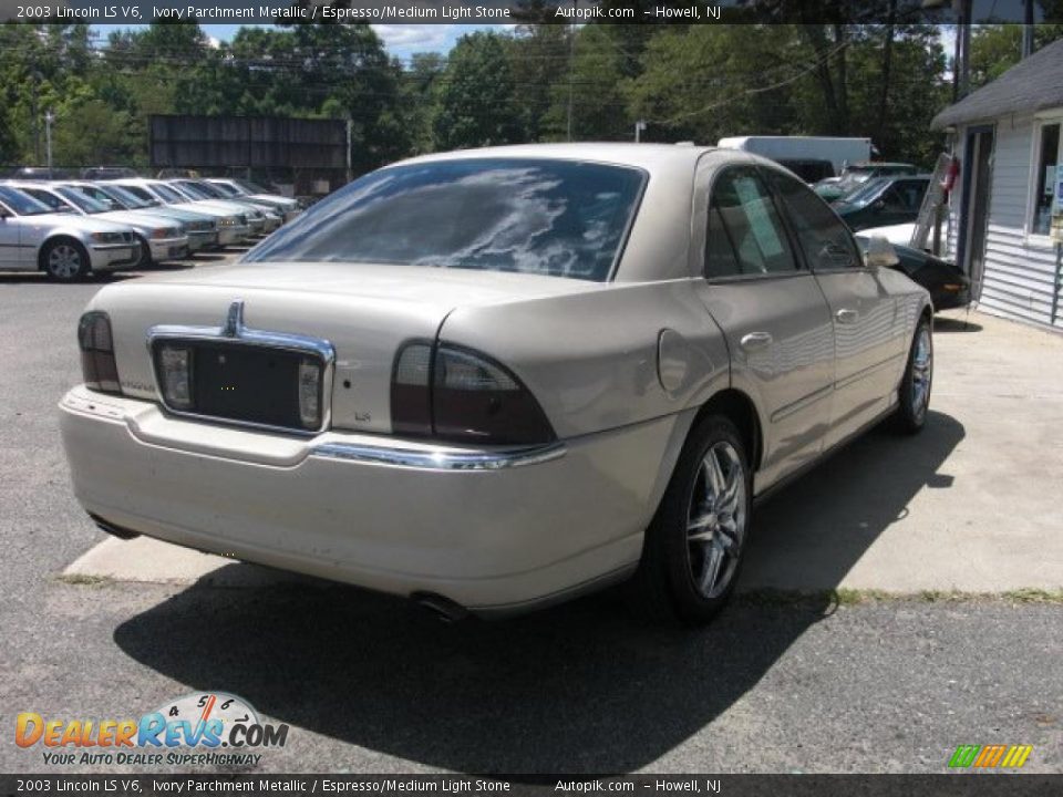 2003 Lincoln LS V6 Ivory Parchment Metallic / Espresso/Medium Light Stone Photo #7