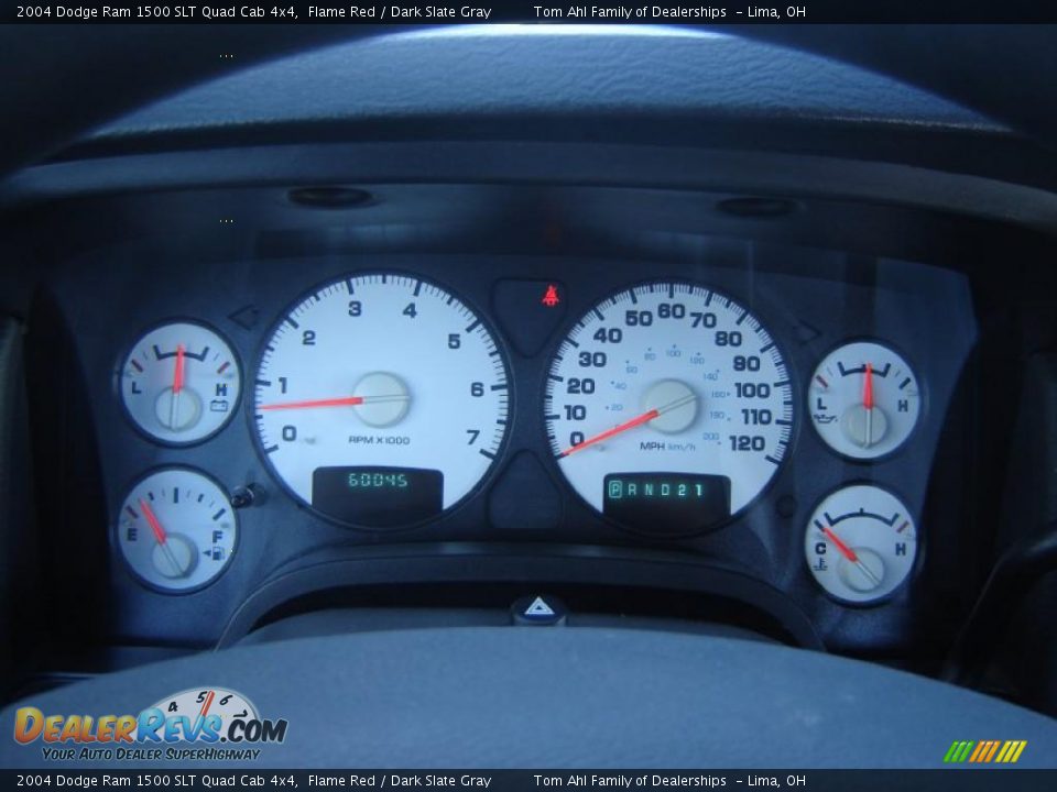 2004 Dodge Ram 1500 SLT Quad Cab 4x4 Flame Red / Dark Slate Gray Photo #16