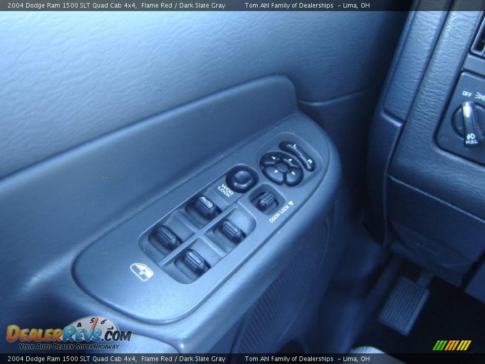 2004 Dodge Ram 1500 SLT Quad Cab 4x4 Flame Red / Dark Slate Gray Photo #19