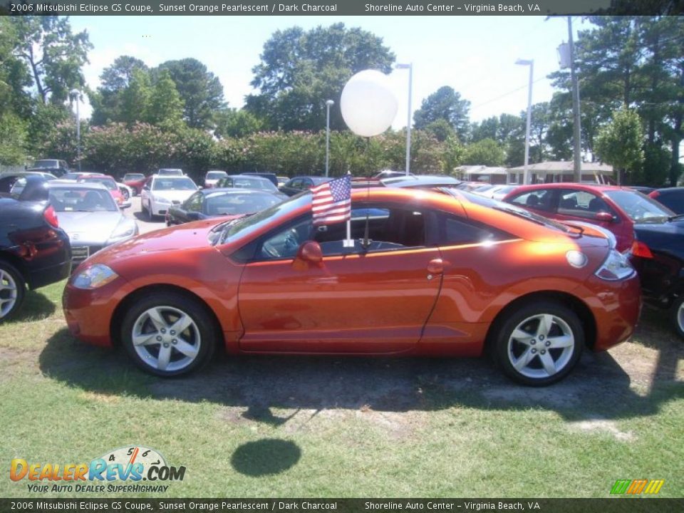 2006 Mitsubishi Eclipse GS Coupe Sunset Orange Pearlescent / Dark Charcoal Photo #2