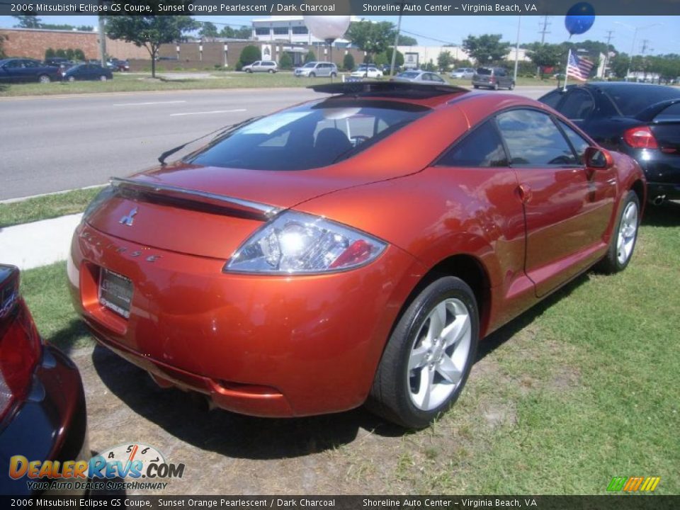 2006 Mitsubishi Eclipse GS Coupe Sunset Orange Pearlescent / Dark Charcoal Photo #4
