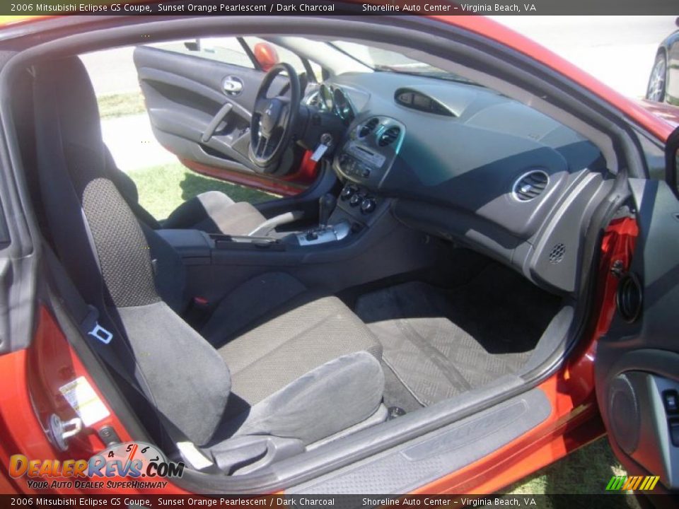 2006 Mitsubishi Eclipse GS Coupe Sunset Orange Pearlescent / Dark Charcoal Photo #11