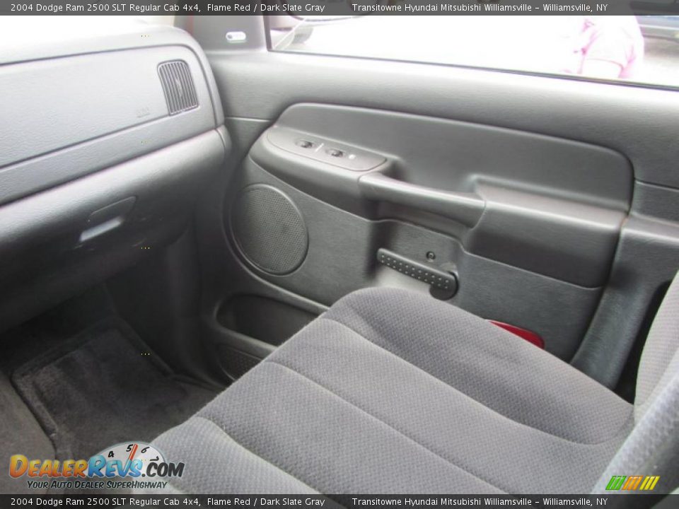 2004 Dodge Ram 2500 SLT Regular Cab 4x4 Flame Red / Dark Slate Gray Photo #17