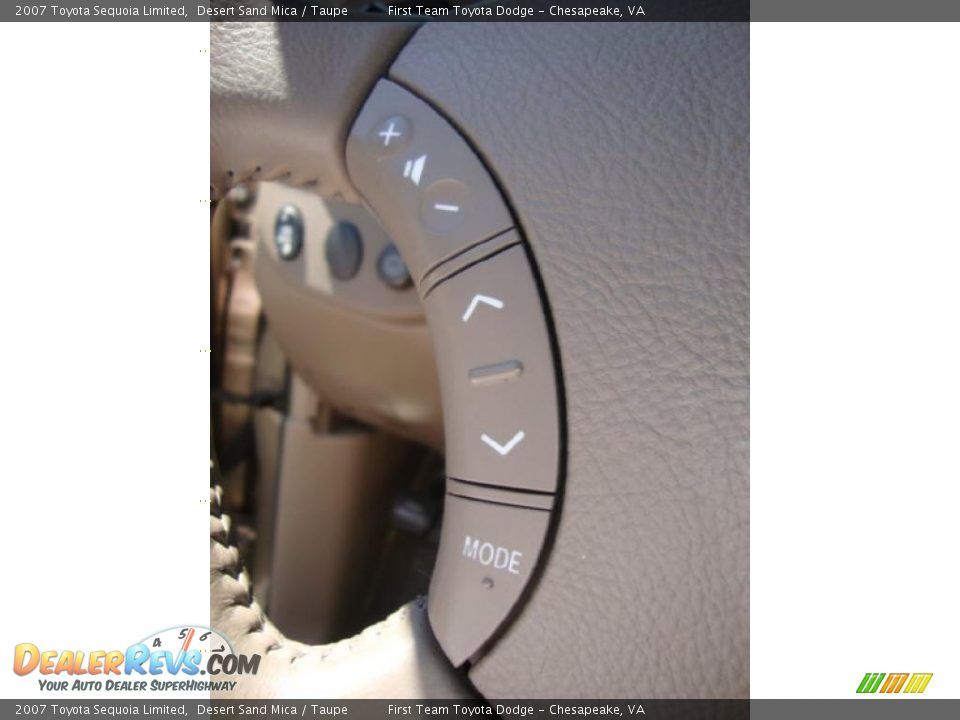 2007 Toyota Sequoia Limited Desert Sand Mica / Taupe Photo #19