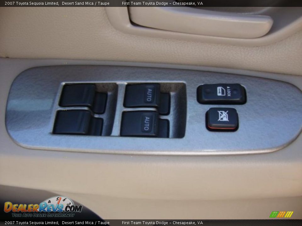 2007 Toyota Sequoia Limited Desert Sand Mica / Taupe Photo #21